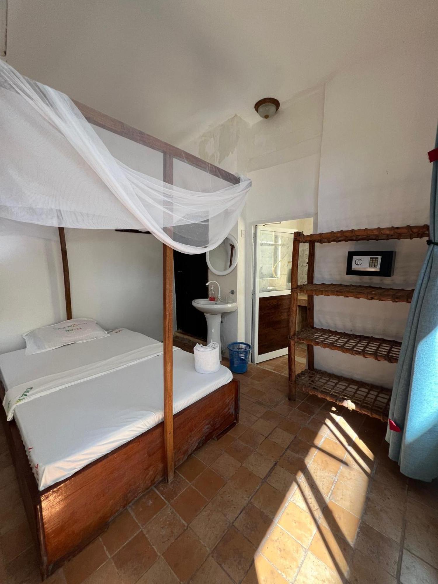 Homeland Swahili Lodge Nungwi Backpacker Apartments Budget Extérieur photo